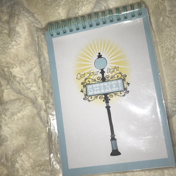 Notebook Set - Picture 3 of 4